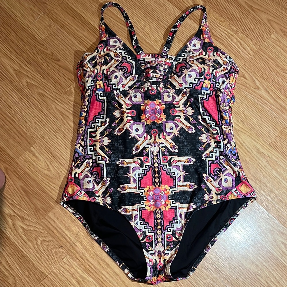 NWT BECCA ETC SWIMWEAR 1 piece bathing suit sz 1X (16-18)